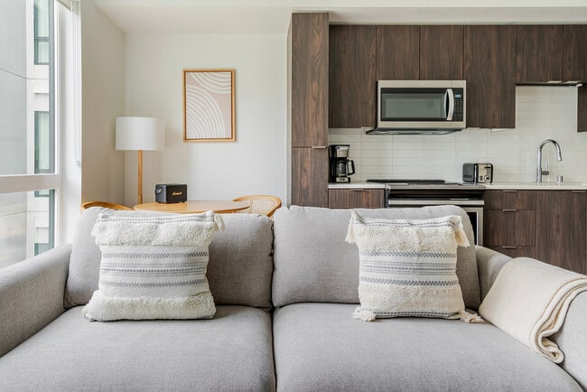 Photo - 238 13th St Unit FL7-ID2015