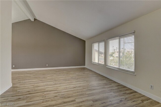 Photo - 1678 E Hacienda Ave