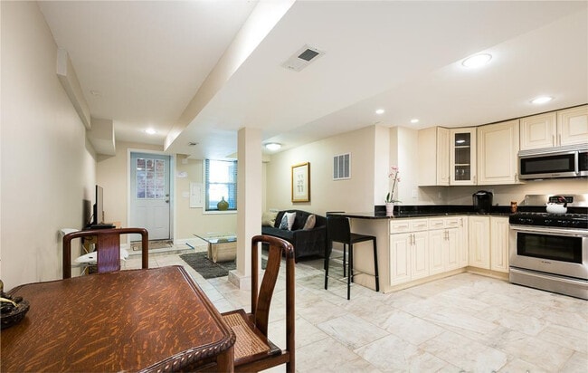 Photo - 723 5th St NE Unit ID668P