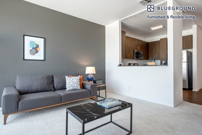 Photo - 435 S Detroit St Unit FL3-ID79