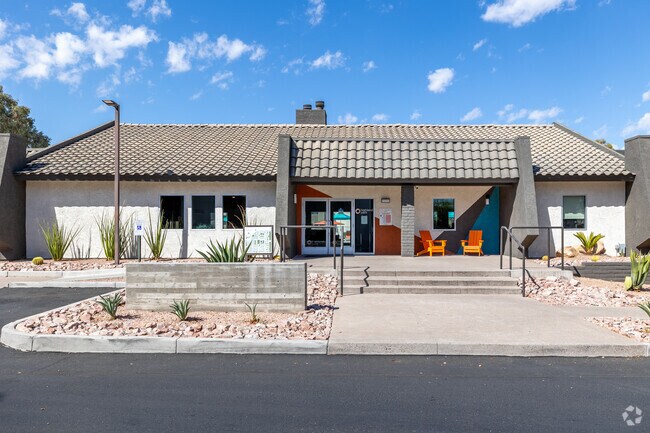 Highland Park - Tempe, AZ 18 units available | CorporateHousing