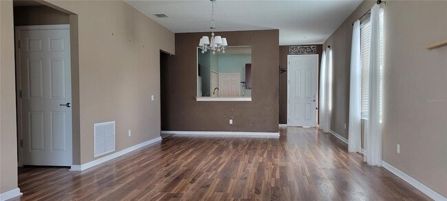 Photo - 1109 China Aster Way