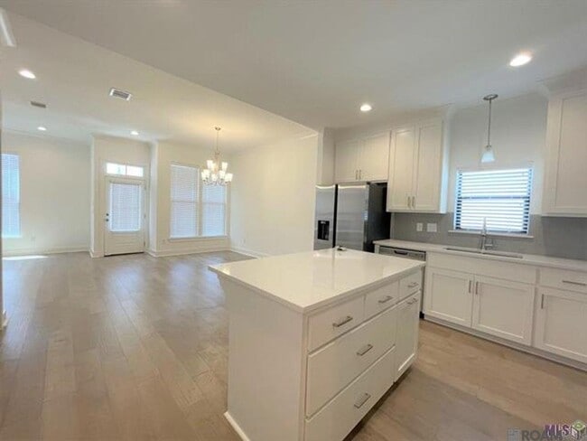 Photo - 9905 Stone Water Dr
