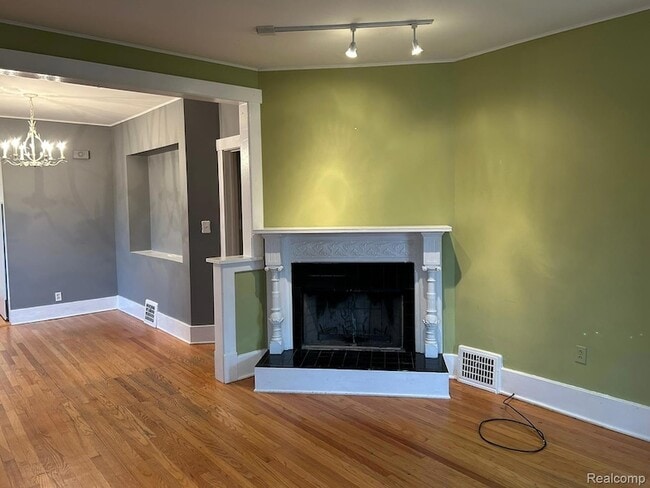 Photo - 1424 Smith Ave