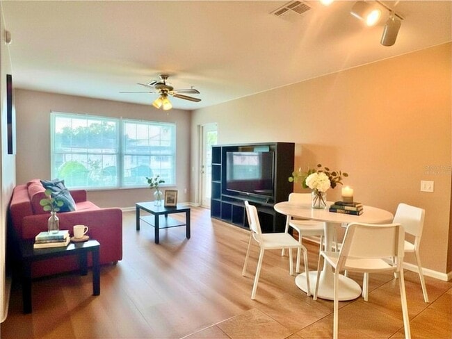 Photo - 3960 Southpointe Dr Unit 533
