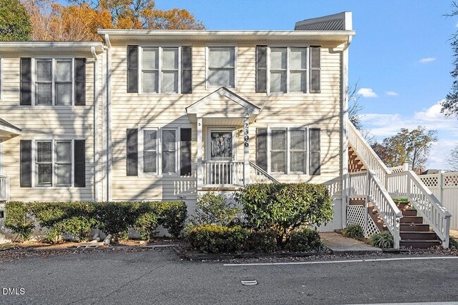 Building Photo - 2306 Stafford Ave Unit D