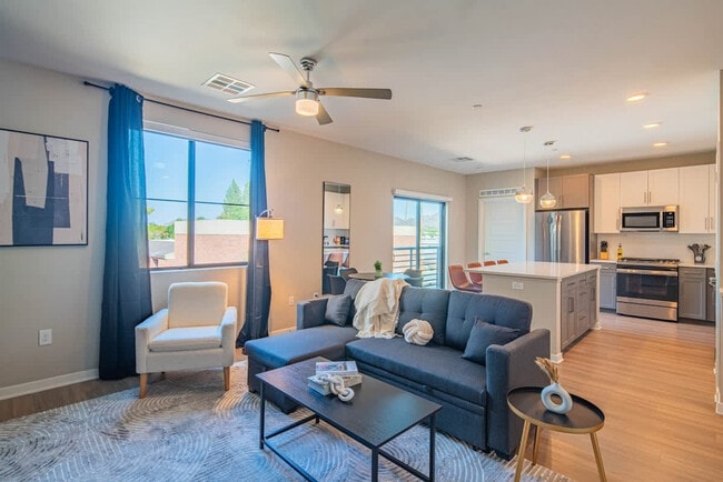 Photo - 777 E Stella Ln Unit ID1263067P