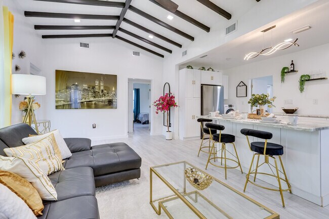 Photo - 774 NW 49th St Unit ID1307509P