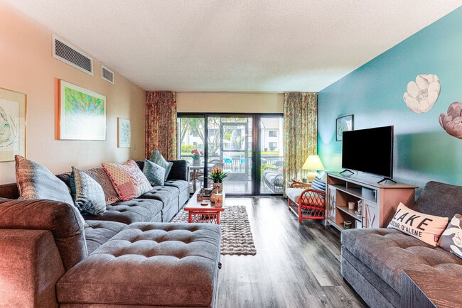 Building Photo - 2400 S Ocean Dr Unit SI FL1-ID1546278P