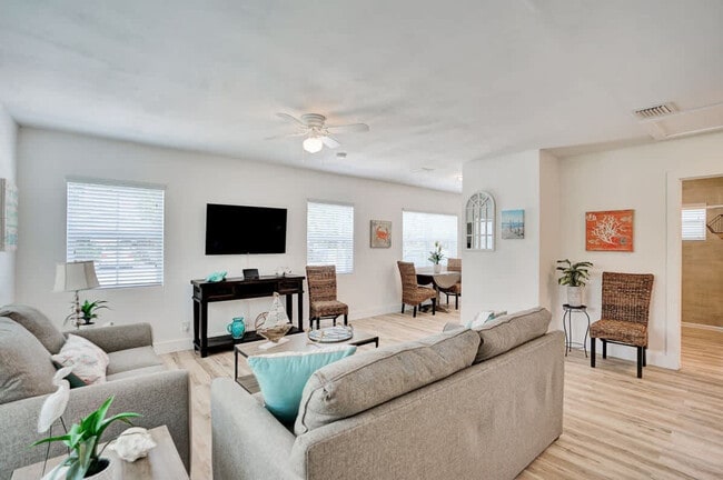 Photo - 3316 SE 4th St Unit SI ID1503922P