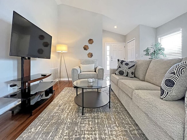 Building Photo - 24604 Siena Dr Unit SI ID1504563P