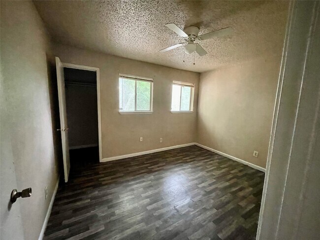 Photo - 702 Hargest St Unit 5