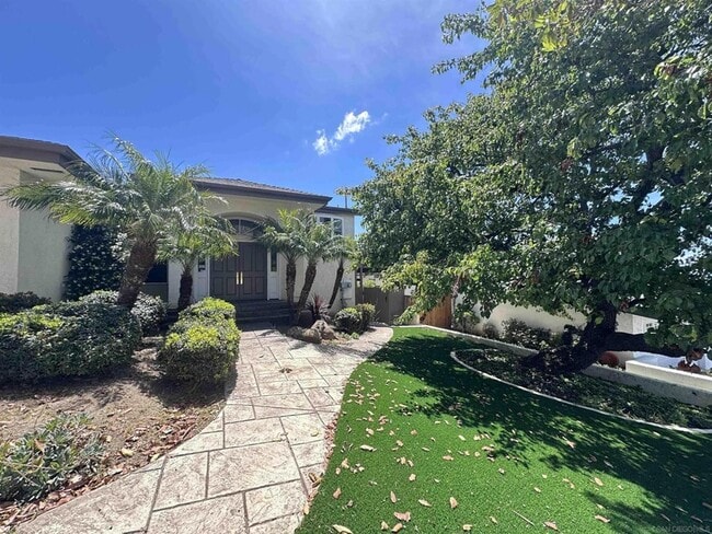 Photo - 3539 Mt Laurence Dr