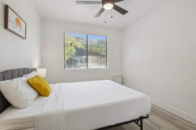 Photo - 6610 N 93rd Ave Unit ID1238437P