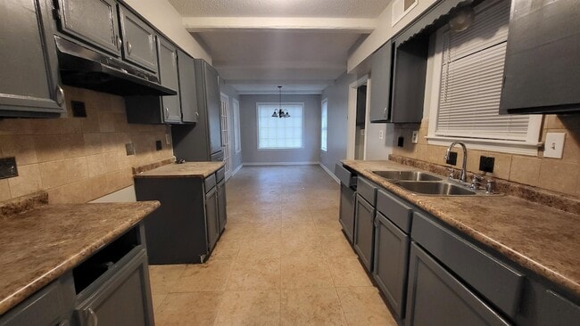 Photo - 5195 Wren Cove