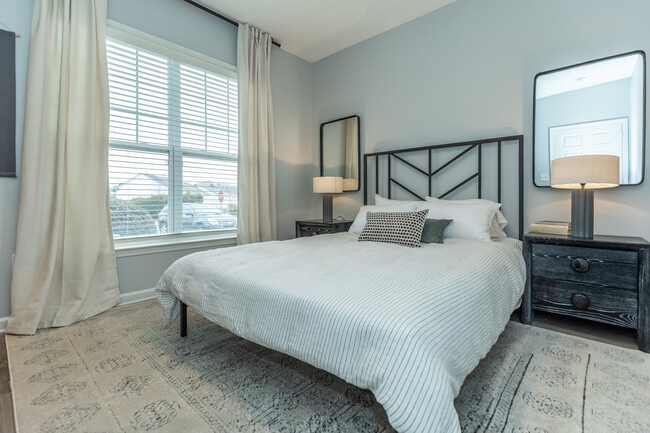 Photo - Mallard Glen and Adams Place