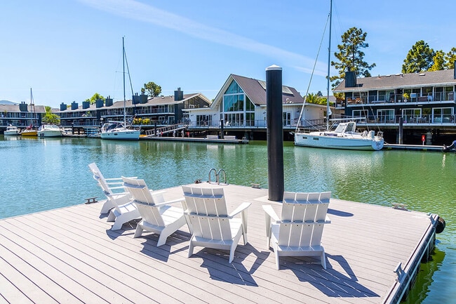 Photo - The Cove at Tiburon