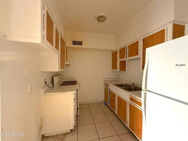 Photo - 433 W Ray Rd