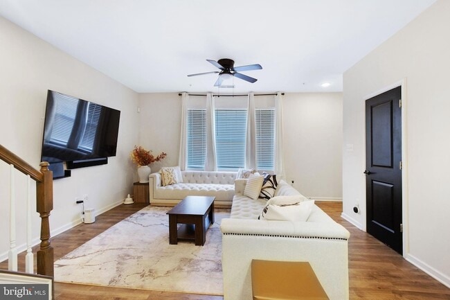 Photo - 3805 Richmond Run