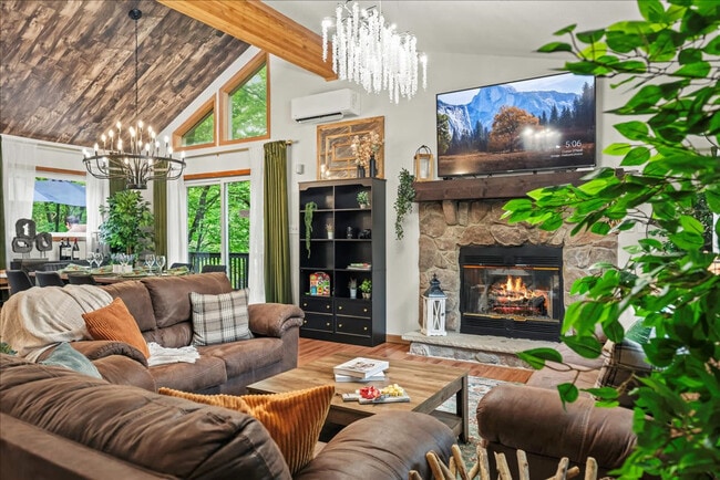 Photo - 194 Chapman Cir Unit ID1250013P