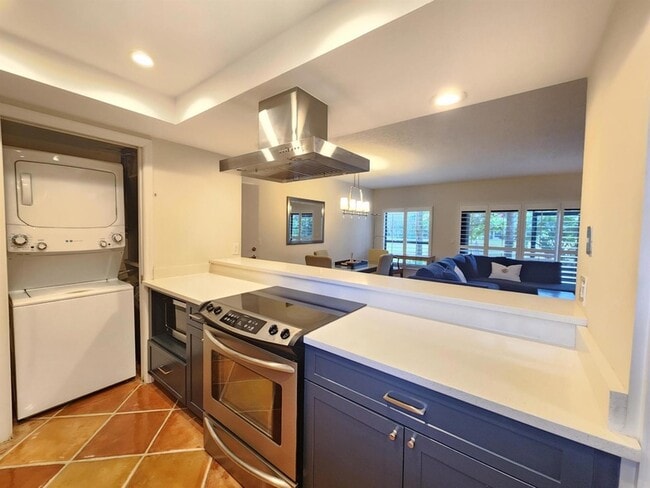 Photo - 11863 Wimbledon Cir Unit 417