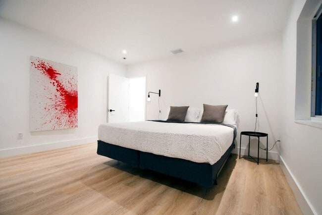 Photo - 3666 NE 168th St Unit ID1056498P