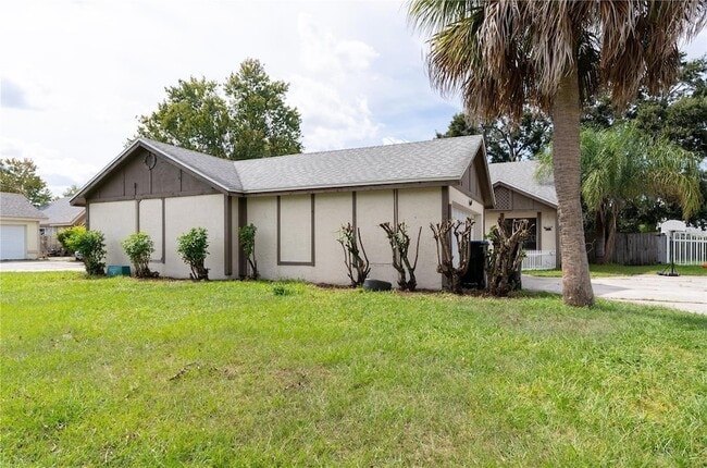 Building Photo - 1220 Easton St