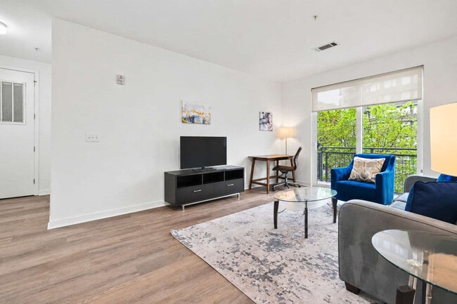 Photo - 81 Tresser Blvd Unit SI FL4-ID1534386P