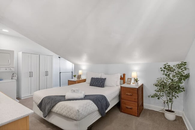 Photo - 1427 W Ocean View Ave Unit SI FL2-ID1533636P