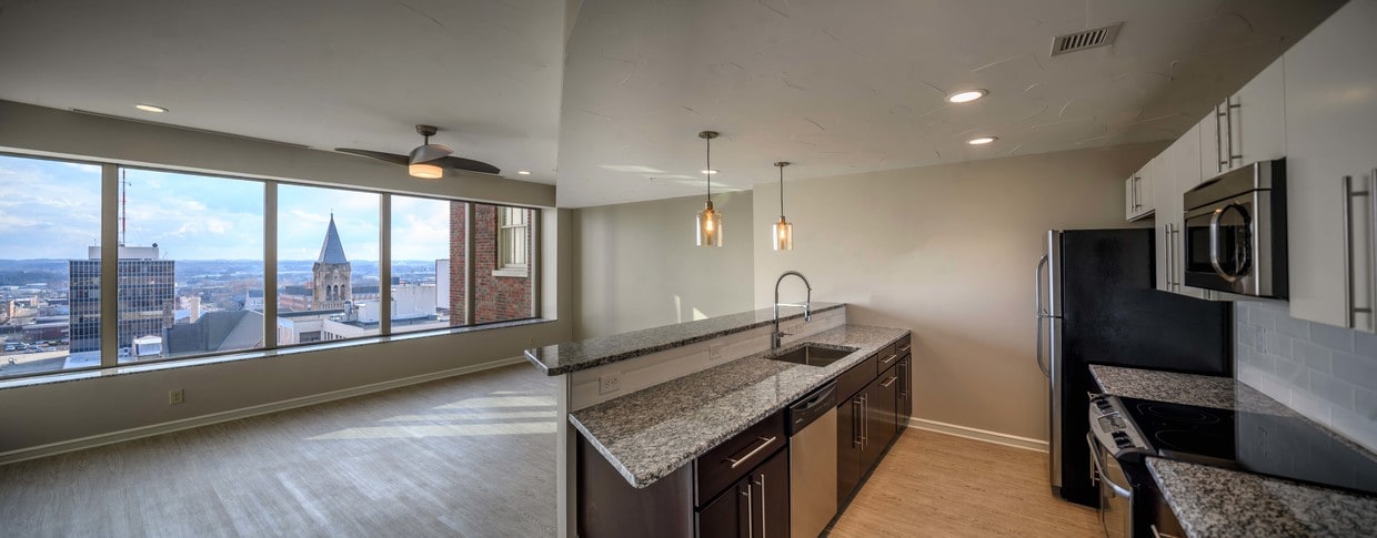 Floor Plan - Suite 4