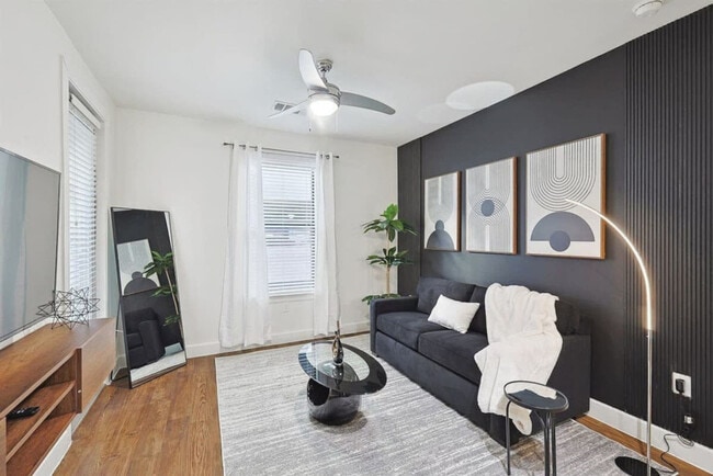 Building Photo - 5445 Town and Country Blvd Unit ID1363552P