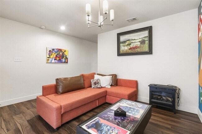 Photo - 6307 Thurgood Ave