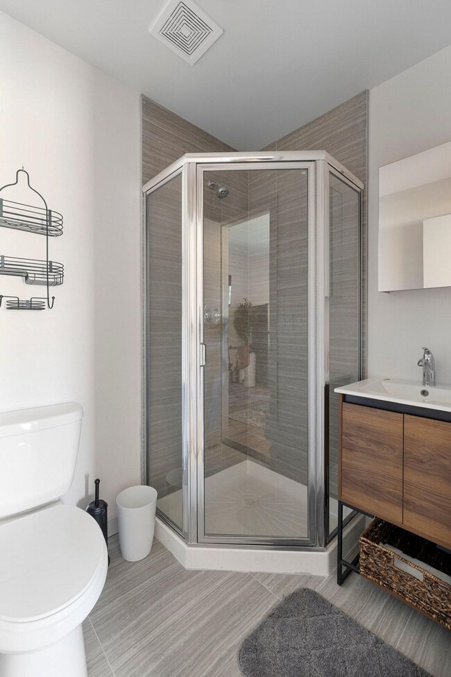 Photo - 138 Wickham Ave Unit ID1056791P