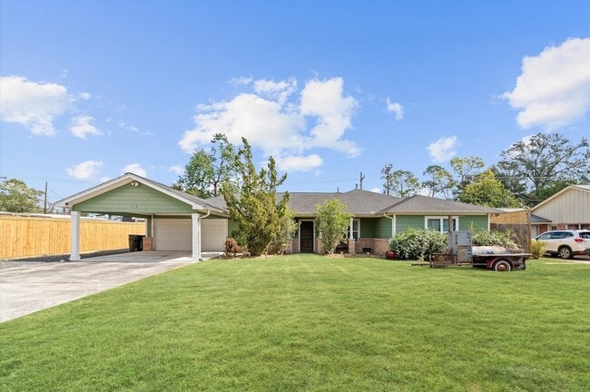 Building Photo - 1526 Adkins Rd