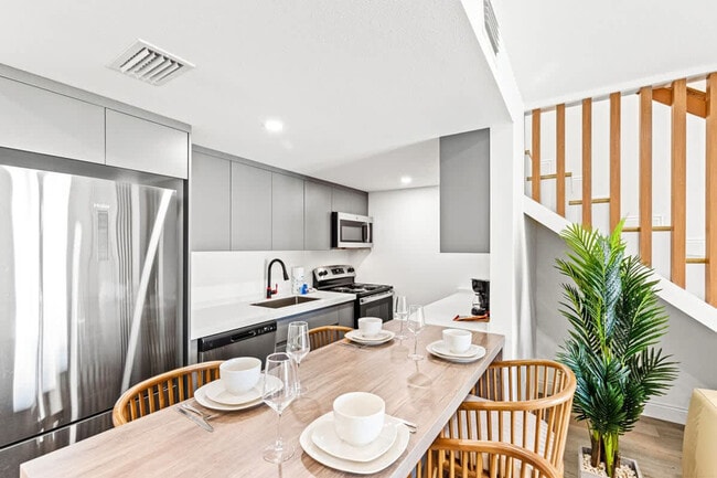 Photo - 8115 Thomas Dr Unit FL2-ID1355032P