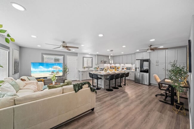 Photo - 10983 Parkdale Ave Unit SI ID1465011P