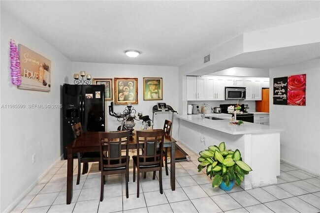 Photo - 8640 SW 212th St Unit 303