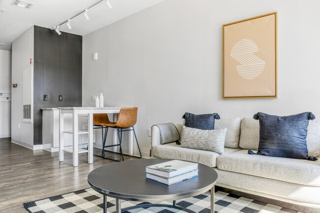 Photo - 5 Glassworks Ave Unit FL3-ID1289