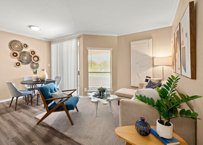 Photo - Lakeview At Parkside