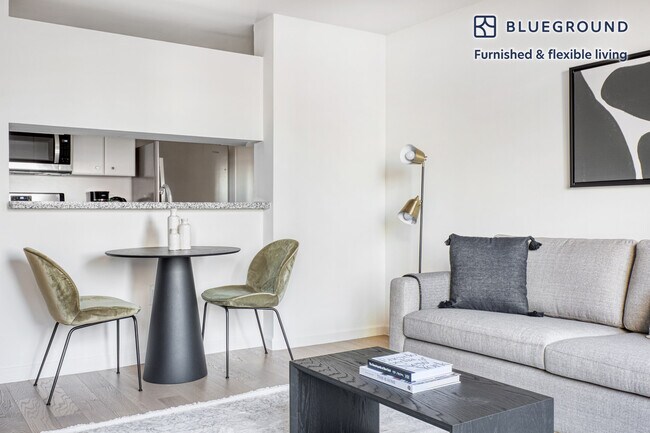 Photo - 255 W 94th St Unit FL8-ID701