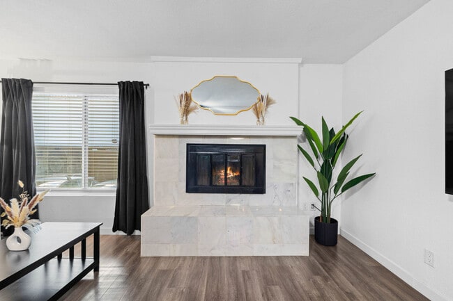 Photo - 4580 Ohio St Unit ID1288266P