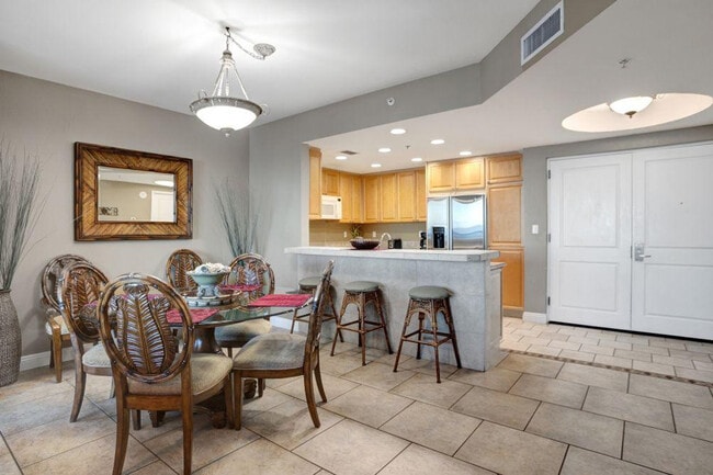 Photo - 2 Portofino Dr Unit ID1334736P