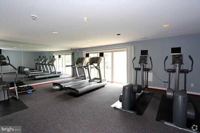 Photo - 717 Country Village Dr Unit 1B