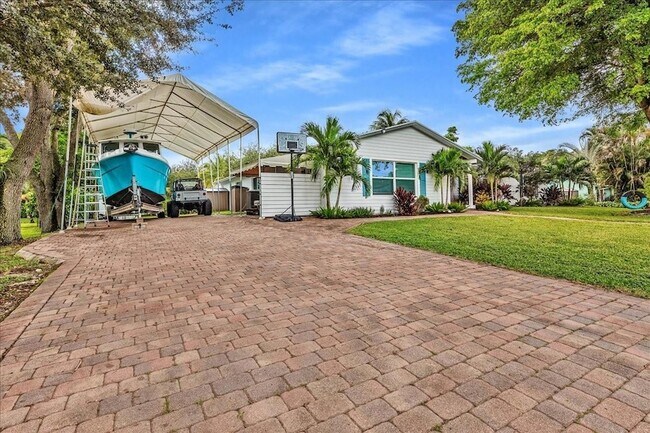 Photo - 2931 SW 108th Way