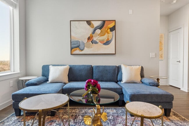 Photo - 5820 1/2 Cameron Rd Unit FL4-ID1303394P