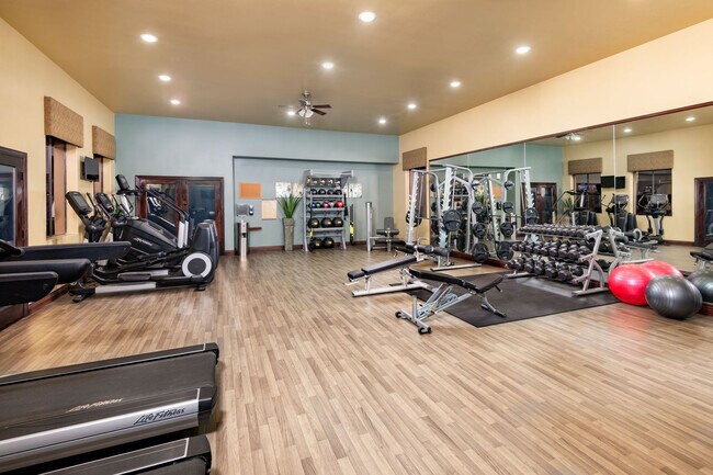 Photo - Las Colinas At Black Canyon