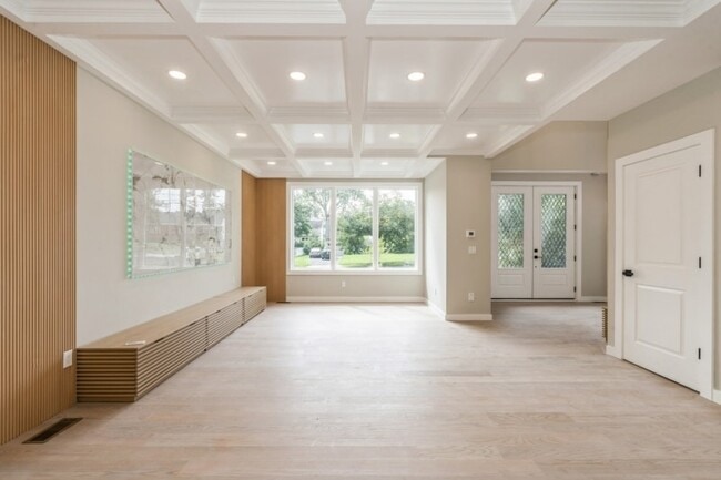 Photo - 66 E Gramercy Pl