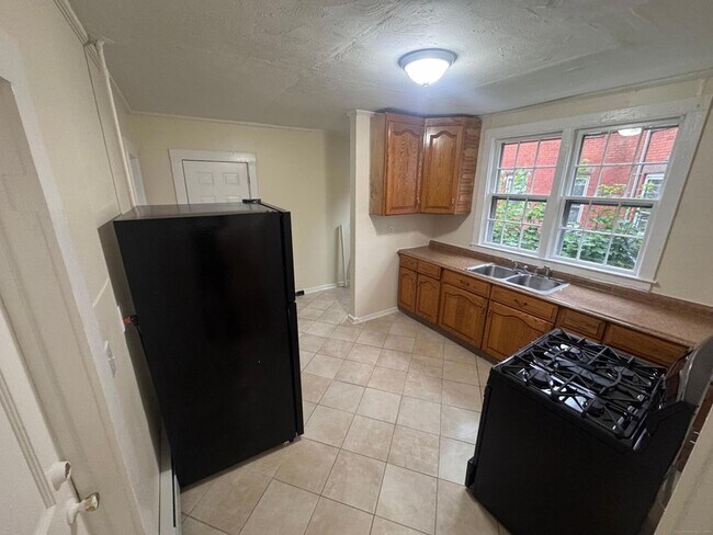 Photo - 17 Roosevelt St Unit 19