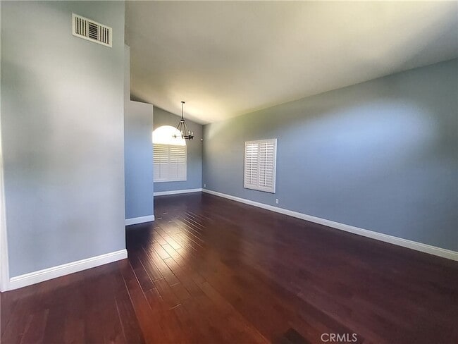 Photo - 25540 Pembrook Pl
