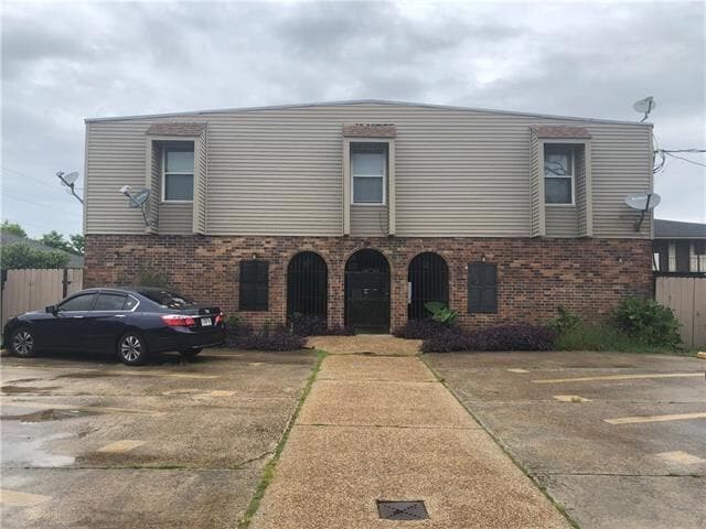 Building Photo - 213 Rosebud St Unit I